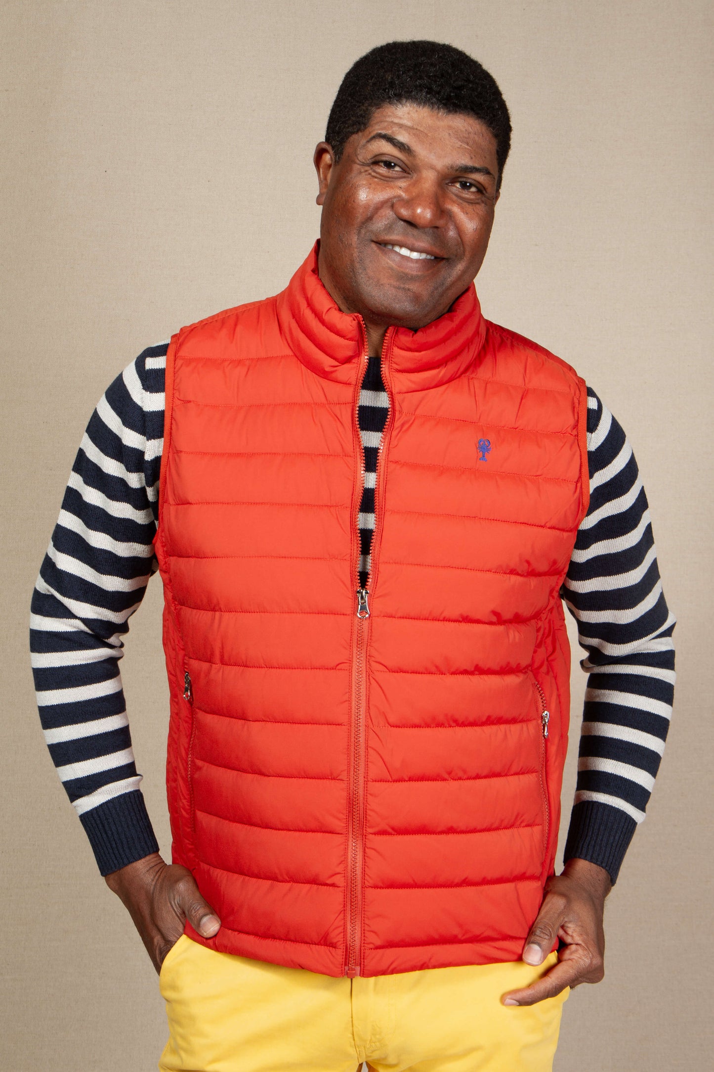 Sleeveless down jacket